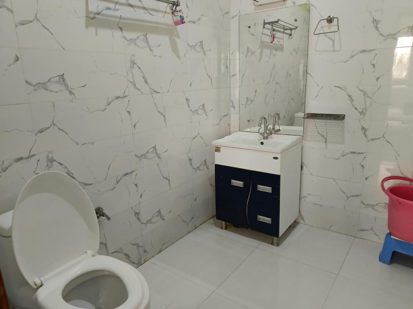 לנסדאון Joshi Holiday Home Stay מראה חיצוני תמונה